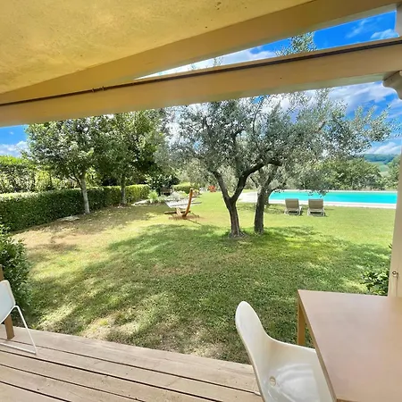 Willa Stylish Near Bevagna And Montefalco With Sensational Views And Sleeps 14 *