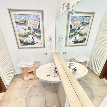 Stylish Near Bevagna And Montefalco With Sensational Views And Sleeps 14 * Belvedere (Perugia)