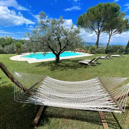 Villa Stylish Near Bevagna And Montefalco With Sensational Views And Sleeps 14 *