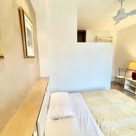Stylish Near Bevagna And Montefalco With Sensational Views And Sleeps 14 Belvedere (Perugia)