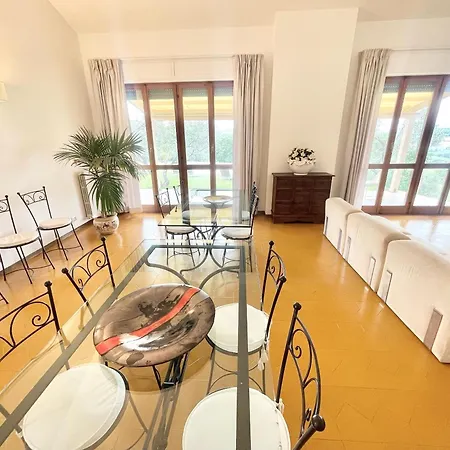 Stylish Near Bevagna And Montefalco With Sensational Views And Sleeps 14 * Belvedere (Perugia)